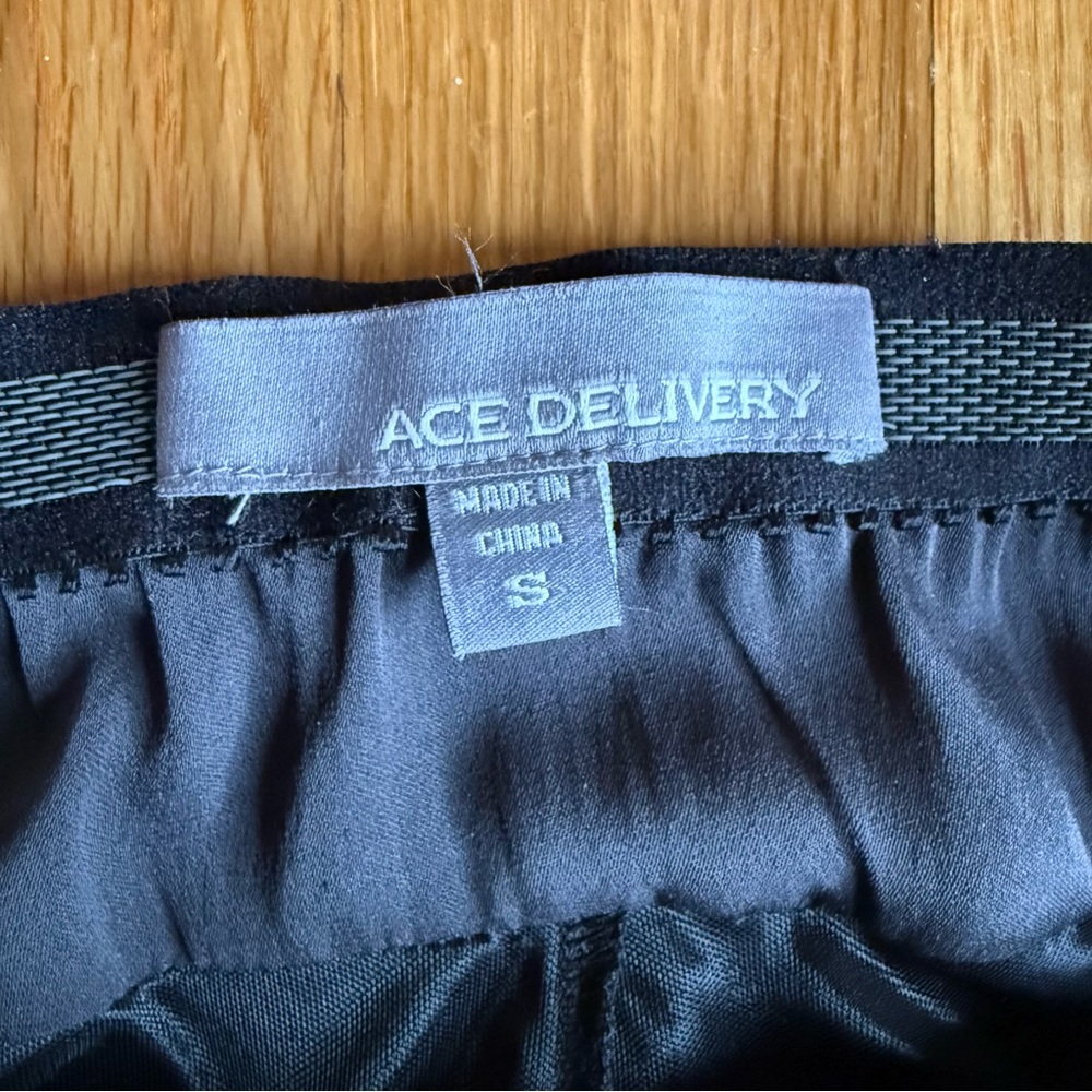 Ace Delivery | Size S - Picture 4 of 5